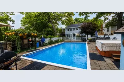 64 Crestwood Boulevard, Poughkeepsie, NY 12603 - Photo 19