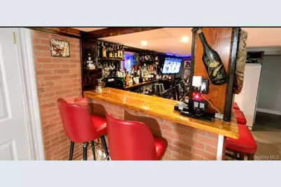 64 Crestwood Boulevard, Poughkeepsie, NY 12603 - Photo 9