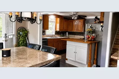 64 Crestwood Boulevard, Poughkeepsie, NY 12603 - Photo 3