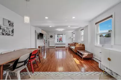 2454 Jefferson Street, East Meadow, NY 11554 - Photo 9