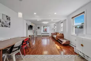 2454 Jefferson St, East Meadow, NY 11554 - Photo 9