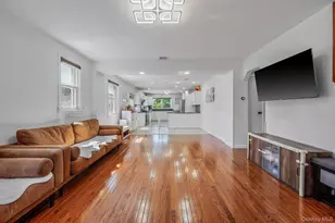 2454 Jefferson St, East Meadow, NY 11554 - Photo 7