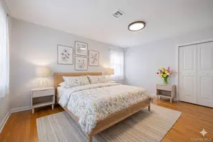2454 Jefferson St, East Meadow, NY 11554 - Photo 13