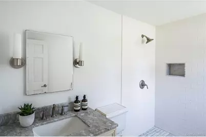 78 North Road #B, Hampton Bays, NY 11946 - Photo 15