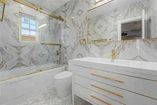 120-37 170th St, Jamaica, NY 11434 - Photo 11