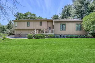 15 Caroll Dr, Suffern, NY 10901 - Photo 19