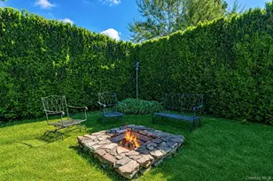 129 Sherman St, Brentwood, NY 11717 - Photo 29