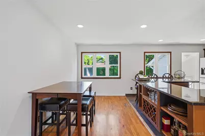 129 Sherman Street, Brentwood, NY 11717 - Photo 5