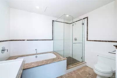 175 Huguenot Street #2602, New Rochelle, NY 10801 - Photo 19