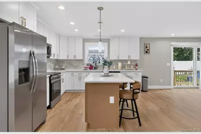 9 Okane Street, Central Islip, NY 11722 - Photo 3