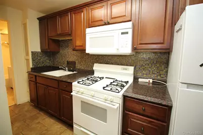 160 Orange Turnpike #A, Sloatsburg, NY 10974 - Photo 5
