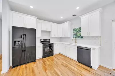 29 Dana Avenue, Mastic, NY 11950 - Photo 15