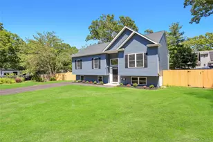 29 Dana Ave, Mastic, NY 11950 - Photo 3