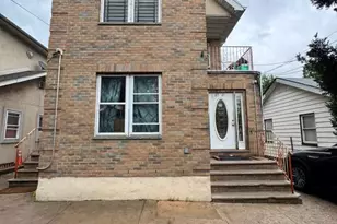 25-21 94th St, East Elmhurst, NY 11369 - Photo 17
