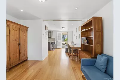 2851 Briggs Avenue, Bronx, NY 10458 - Photo 7