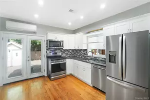 129 Bionia Ave, New York, NY 10305 - Photo 3