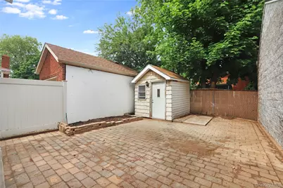 129 Bionia Avenue, New York, NY 10305 - Photo 11