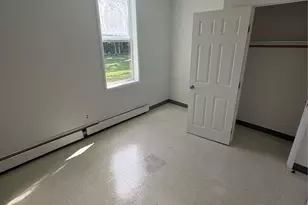 11 Fallkill Ave, Poughkeepsie, NY 12601 - Photo 5