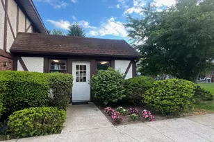 66 Bailey Ct, Middle Island, NY 11953 - Photo 29