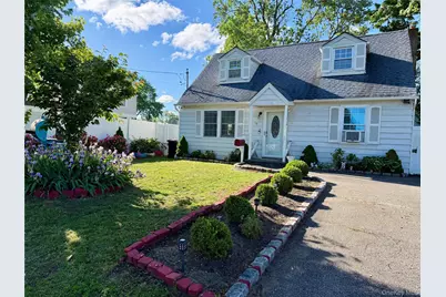 19 3rd Street, Lindenhurst, NY 11757 - Photo 5
