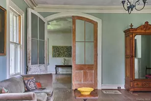 31 Chestnut St, Rhinebeck, NY 12572 - Photo 11