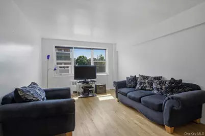 279 N Broadway #8R, Yonkers, NY 10701 - Photo 7