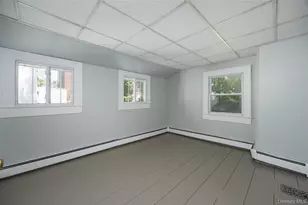 29 Delano St, Poughkeepsie, NY 12601 - Photo 11