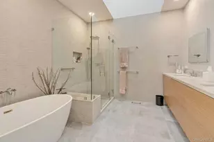 177 Gannet Ct, Manhasset, NY 11030 - Photo 7