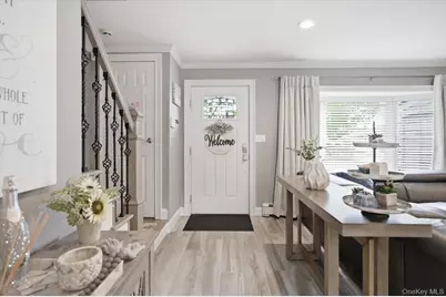 272 Hamilton Avenue, Massapequa, NY 11758 - Photo 3