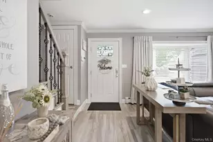 272 Hamilton Ave, Massapequa, NY 11758 - Photo 3