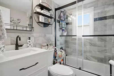 272 Hamilton Avenue, Massapequa, NY 11758 - Photo 29