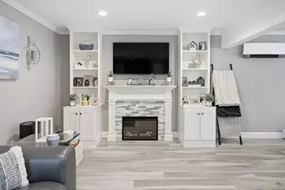 272 Hamilton Avenue, Massapequa, NY 11758 - Photo 5