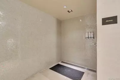 20 Pine Street #609, New York, NY 10005 - Photo 37