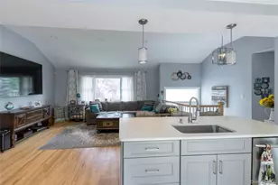 395 Saldane Ave, North Babylon, NY 11703 - Photo 25