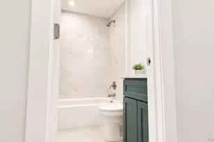 18 Merrick Rd, Shirley, NY 11967 - Photo 3