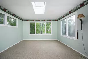 19 Tor Rd, Wappingers Falls, NY 12590 - Photo 9