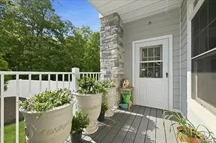 15103 Aspenwood Dr, Plainview, NY 11803 - Photo 21