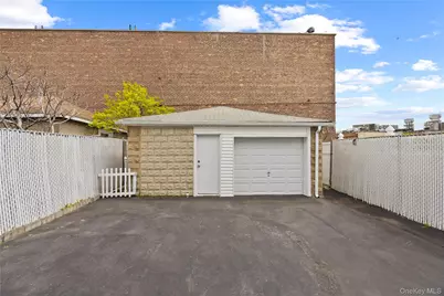 1034 Revere Avenue, Bronx, NY 10465 - Photo 27