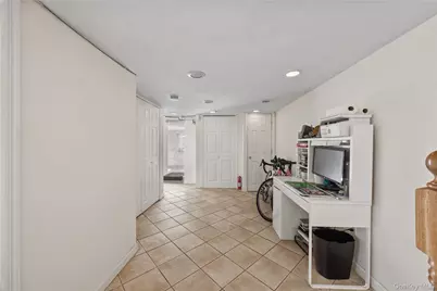 1034 Revere Avenue, Bronx, NY 10465 - Photo 19