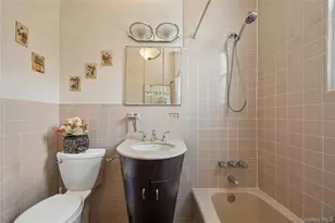 1034 Revere Ave, Bronx, NY 10465 - Photo 17