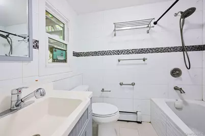 9 Grossman Street, Melville, NY 11747 - Photo 19