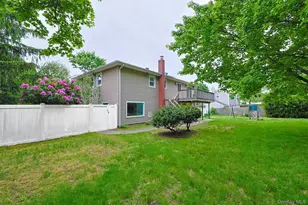 9 Grossman St, Melville, NY 11747 - Photo 31
