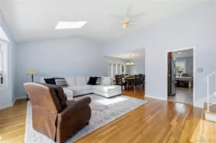 161 Sunset Rd, Massapequa, NY 11758 - Photo 9