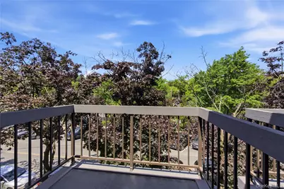 16306 71st Avenue #1323, Fresh Meadows, NY 11365 - Photo 21