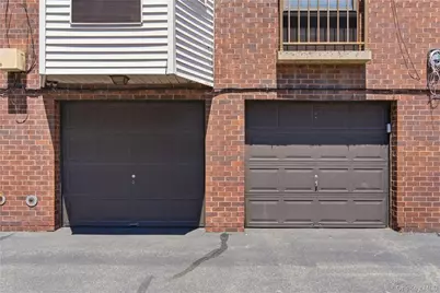 16306 71st Avenue #1323, Fresh Meadows, NY 11365 - Photo 35
