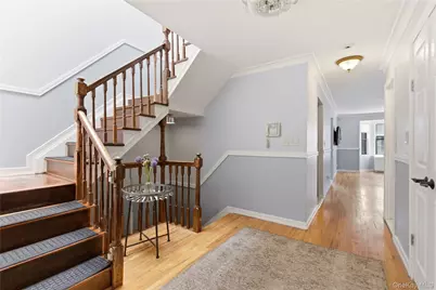 16306 71st Avenue #1323, Fresh Meadows, NY 11365 - Photo 3