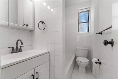 83-52 Talbot Street #6H, Kew Gardens, NY 11415 - Photo 17