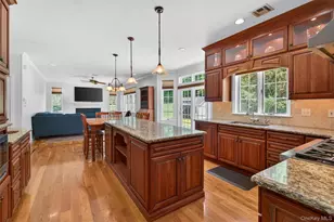 8 Twin Spring Ln, Florida, NY 10921 - Photo 13