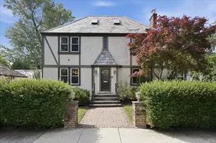 26121 Pembroke Ave, Great Neck, NY 11020 - Photo 1
