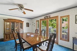 52 Center St, Ronkonkoma, NY 11779 - Photo 9